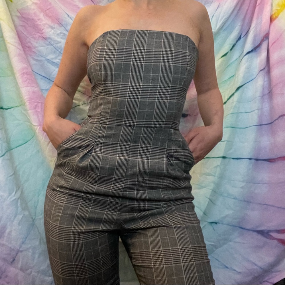 Plaid Jumpsuit 🌸
